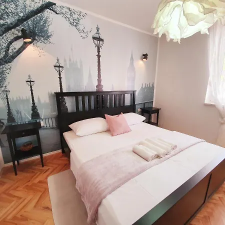 Appartement Mikulic 2 Split
